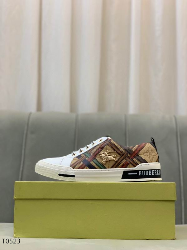 men Burberry shoes-135